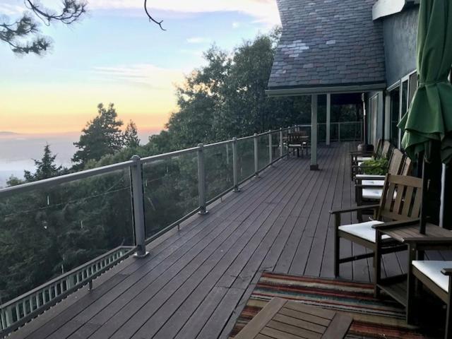 Skyforest Inn Exterior photo